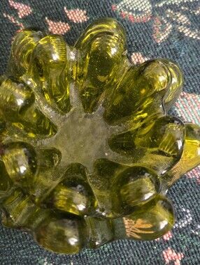 Small Green Pulled Glass Nesting Ashtrays